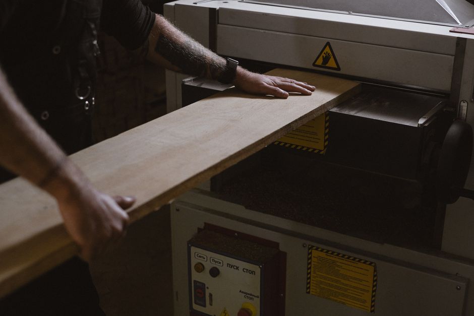 A Realistic Routine for Lumber & Grain Selection That Fits a Busy Life